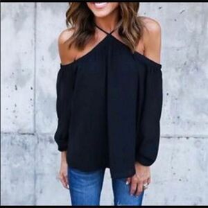Ven Van Black Cold Shoulder Blouse Size Small NWT